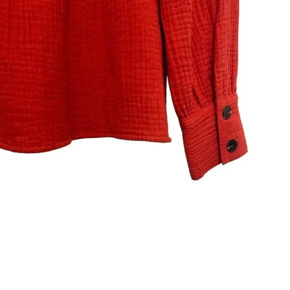 Women's Red Button-Back Peplum Top - Picture 8 of 9